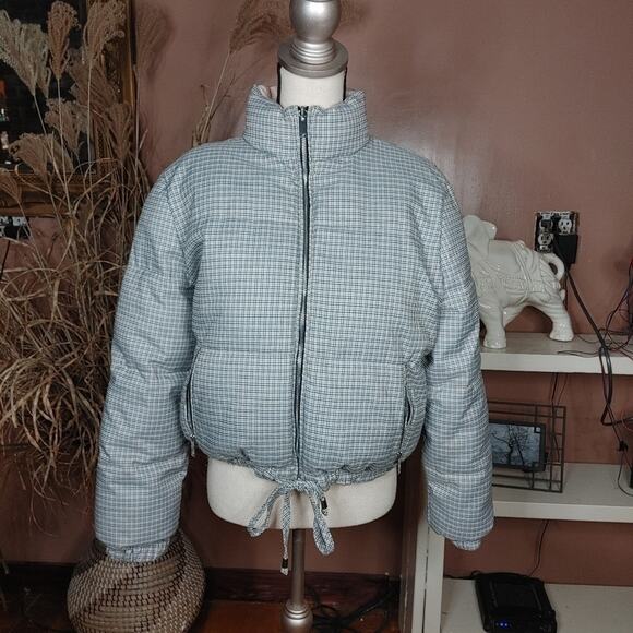 American Eagle Outfitters AEO AE Size Medium M Puffer Cropped Coat Reversible - Picture 1 of 15